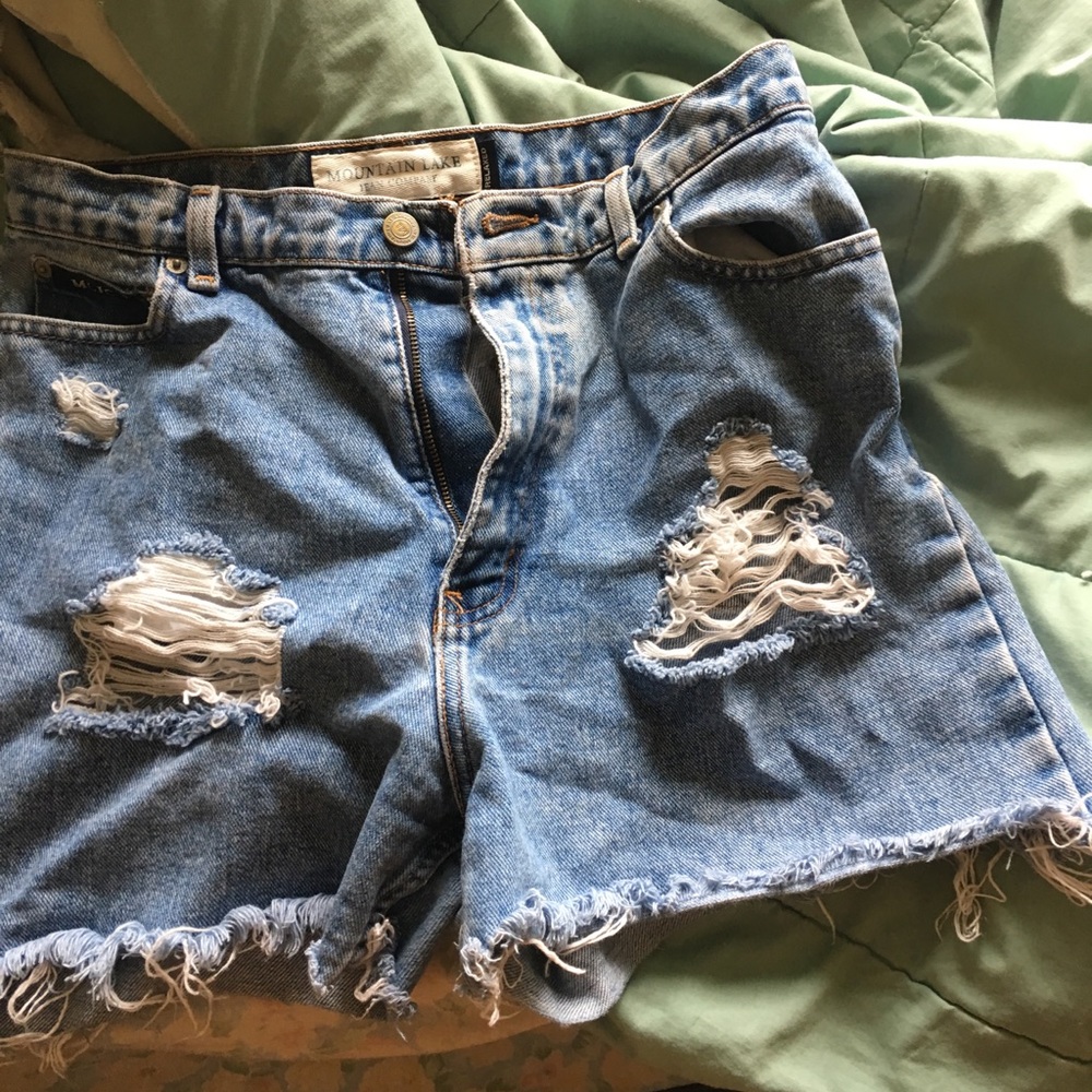Cute distressed high waist jean shorts
